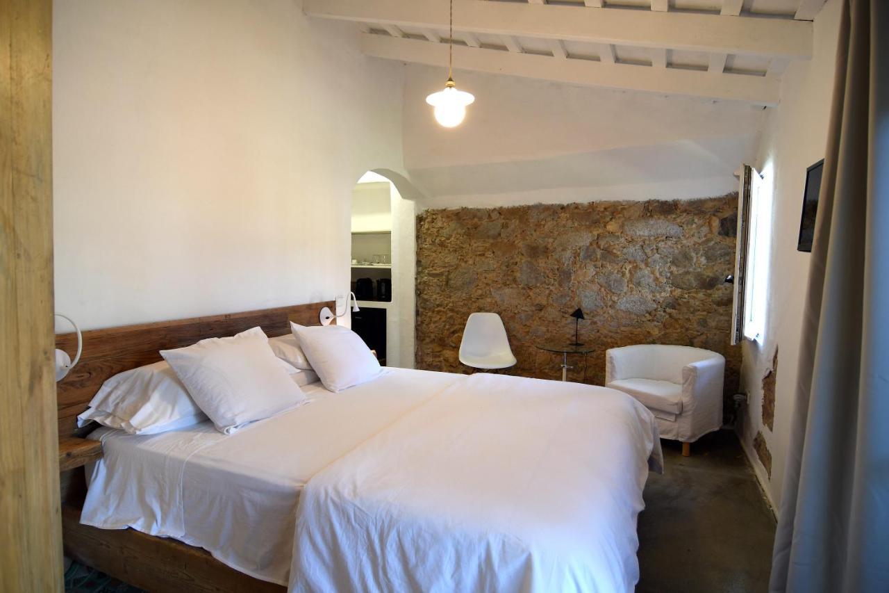 Le Rondini Bed & Breakfast Montrás Exterior photo